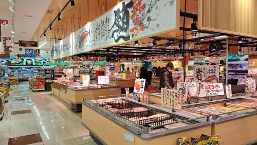 Open sale 3 stops to USJ, 3stops to Shinsaibashi