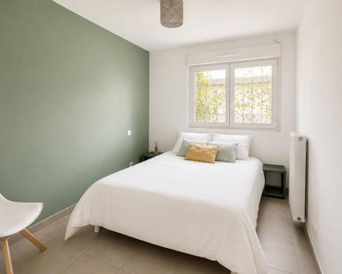 Beautiful flat with terrace & parking Marseille