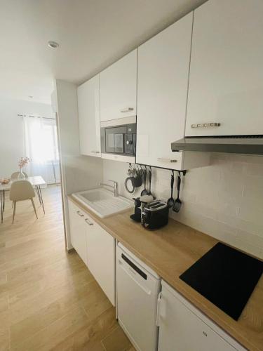 Duplex Lot 3 climatisé hypercentre à 5min à pieds des plages