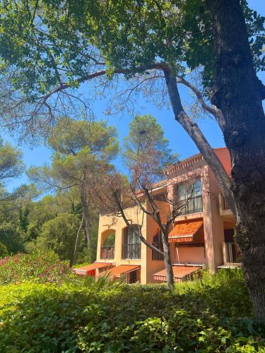 Appartement avec piscine et parking, Saint-Raphaël - La Villa de Mina