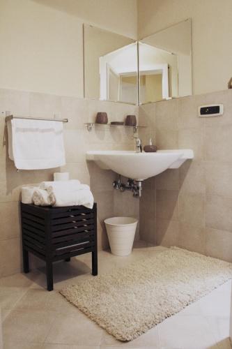 Capital Flat 9/b