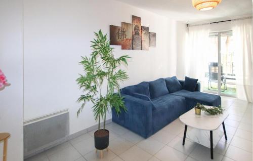 Stunning Apartment In Avignon With Wifi