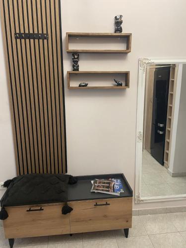 Iliyon Cozy modern Apartment 2nd floor