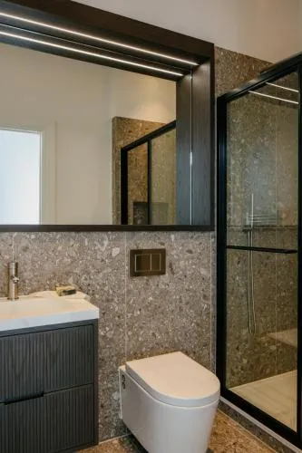 Claremont Residences photo 45