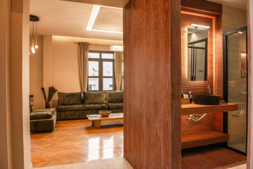 Penelope & Odysseus Luxury Suites, Historic Nearchou, Neoclassical Charm in Chania