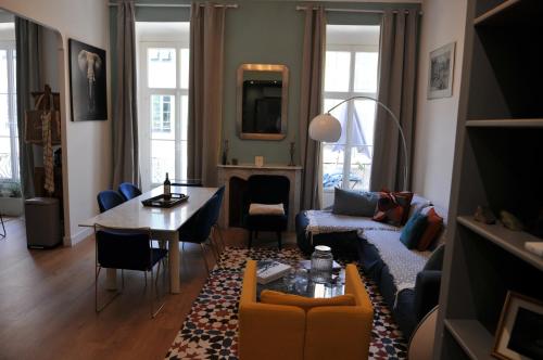 Beautiful central apartment NICE CIMIEZ SEA NEW