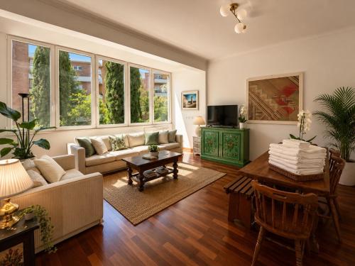 Laurina house