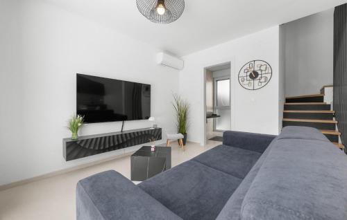 2 Bedroom Awesome Apartment In Medulin