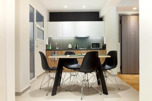 Athena Museum Apartments