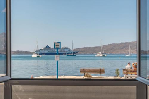 Akti Waterfront Modern Lofts - Pelagos