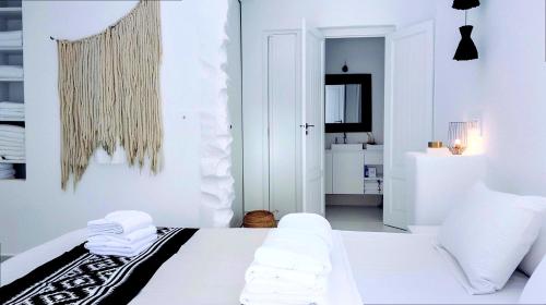 VH & Apilos house