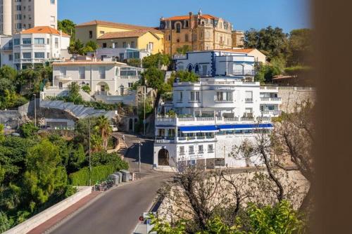 Villa with Sea View, Terraces & Private Garage