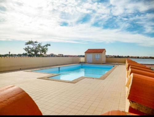 La Pointe Vermeille, Piscine