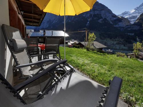 Apartment Chalet Almisräba by Interhome