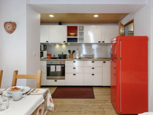 Apartment Chalet Almisräba by Interhome