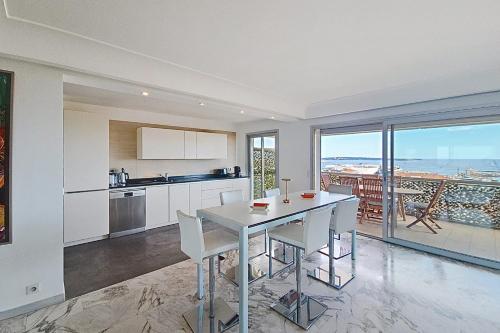 HENRI CAMILLE AGENCY - Goelands- Luxury 3 bedrooms huge sea view terrace