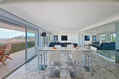 HENRI CAMILLE AGENCY - Goelands- Luxury 3 bedrooms huge sea view terrace
