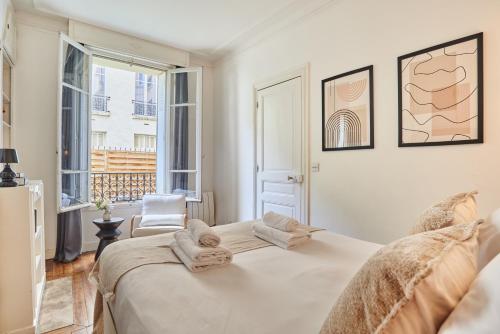 Residence Tour Eiffel by Studio prestige