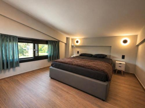 Sea Horizon Maisonette