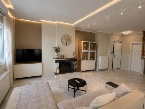 Ostria Sea View Maisonette # 5 Separate Bedrooms