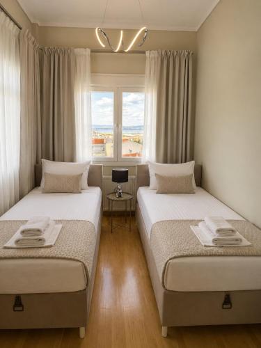 Ostria Sea View Maisonette # 5 Separate Bedrooms