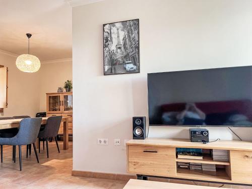 Apartment Helle und geräumige Wohnung in Conil by Interhome