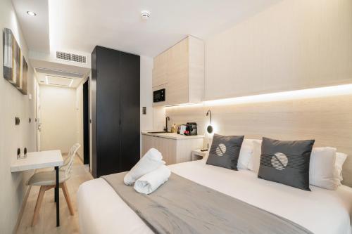 Dobo Madrid SB204