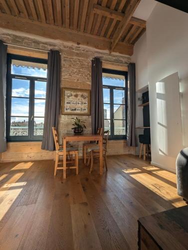 Le Canut Lyonnais - Loft classé 3 étoiles avec mezzanine