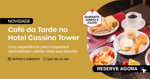 Eine Werbung für einen Hotelkasinoturm mit einem Teller Essen in der Unterkunft Hotel Cassino Tower São José do Rio Preto by Nacional Inn in Sao Jose do Rio Preto