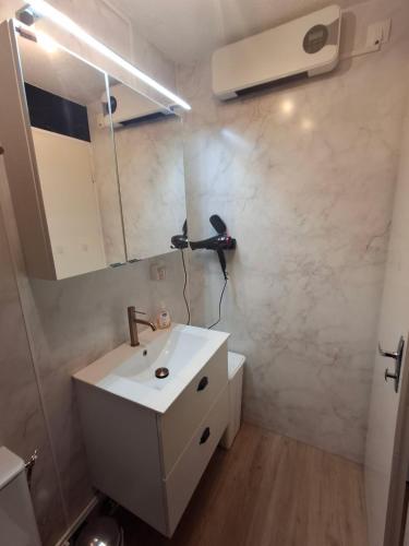 Le montera 44B