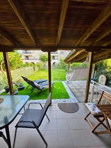M Garden Residence