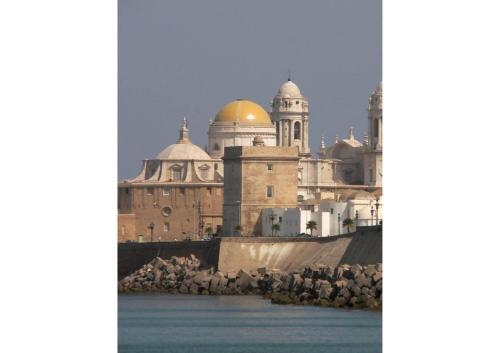 Apartamento Nebro Luna, En el Corazón de Cádiz