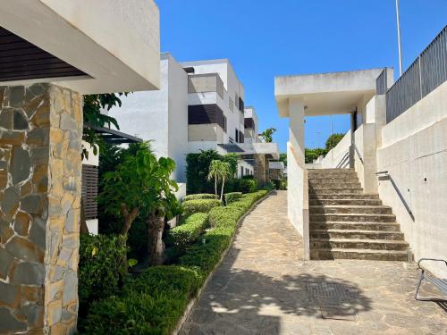 Panoramic Sea View Apartment- Pool Parking & Golf