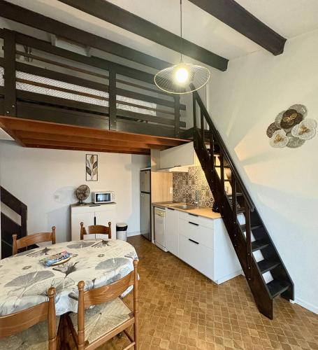Agréable Maison Résidence au calme - terrasse- parking privé - 6ANI147