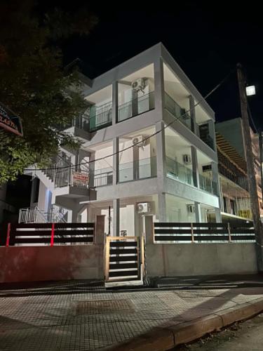 Sunset Apartment B-2