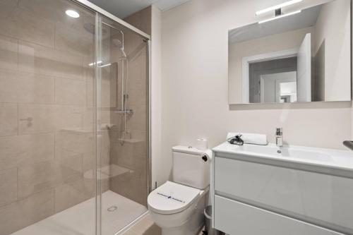 Luxury 3BR Apt - Jacuzzi, Garden and Pool photo 17