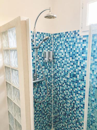 Maison avec piscine en ville