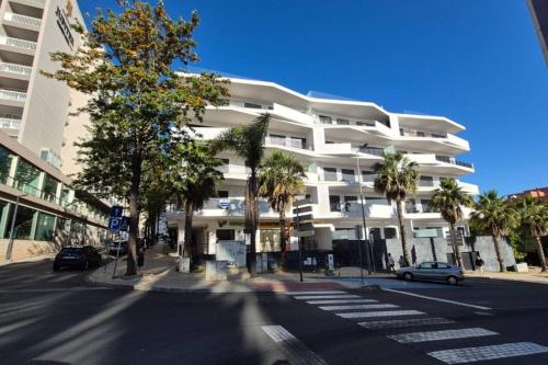 Exclusive 2 Bedroom Near the Beach For 6 Guests