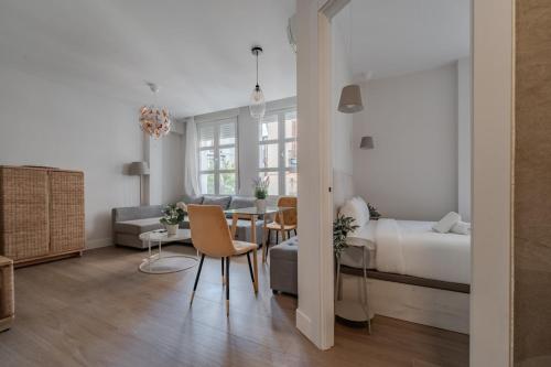Elegant centric -1Bedroom 1Bath-Malasaña