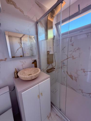 Appartement Moderne Vue Mer entièrement rénové