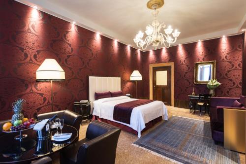Locanda Leon Bianco on the Grand Canal photo 28