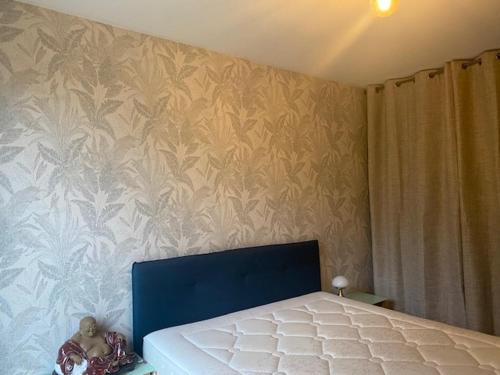 Rental Mon-Fri excluding school holidays zone B