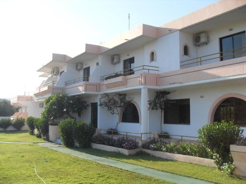 Foto dalla galleria di Vera Studios a Faliraki