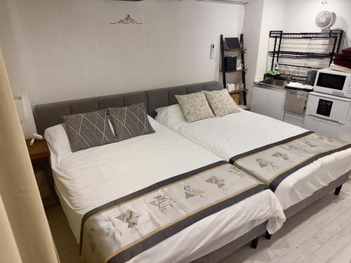 Huga Hotel Yushima 2F Free Wi-Fi 4min to Ueno St