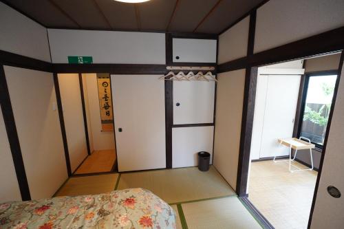 TENKA! Quiet area in central Osaka!Shinsaibashi Kuromon Market Namba Airport access is convenient!