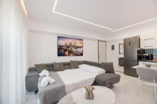 Sunset Legacy Apartments