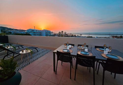 Face à La Mer, Superbe Roof TOP, Vue Mer Panoramique, Solarium, Clim