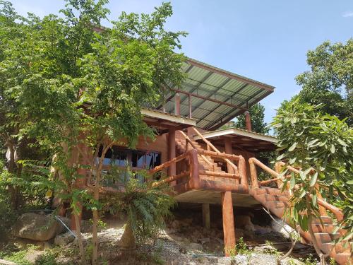 Κήπος έξω από το Poseidon Resort