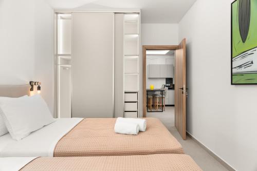 Brand-New Apt near Metro & Acropolis Museum Area