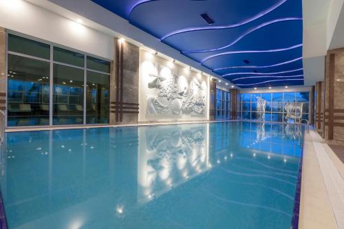 Πισίνα στο ή κοντά στο Best Western Vib Antalya Hotel